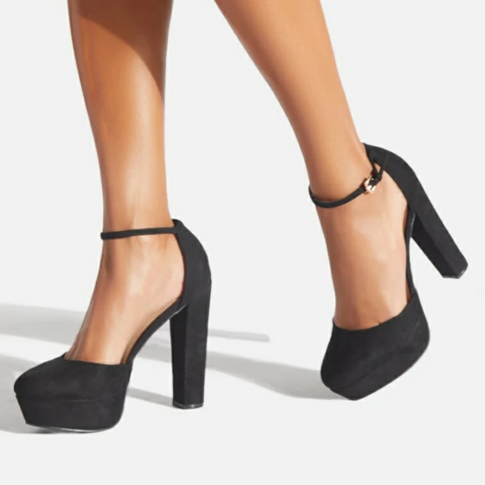 Sabrina Block Heel Pump